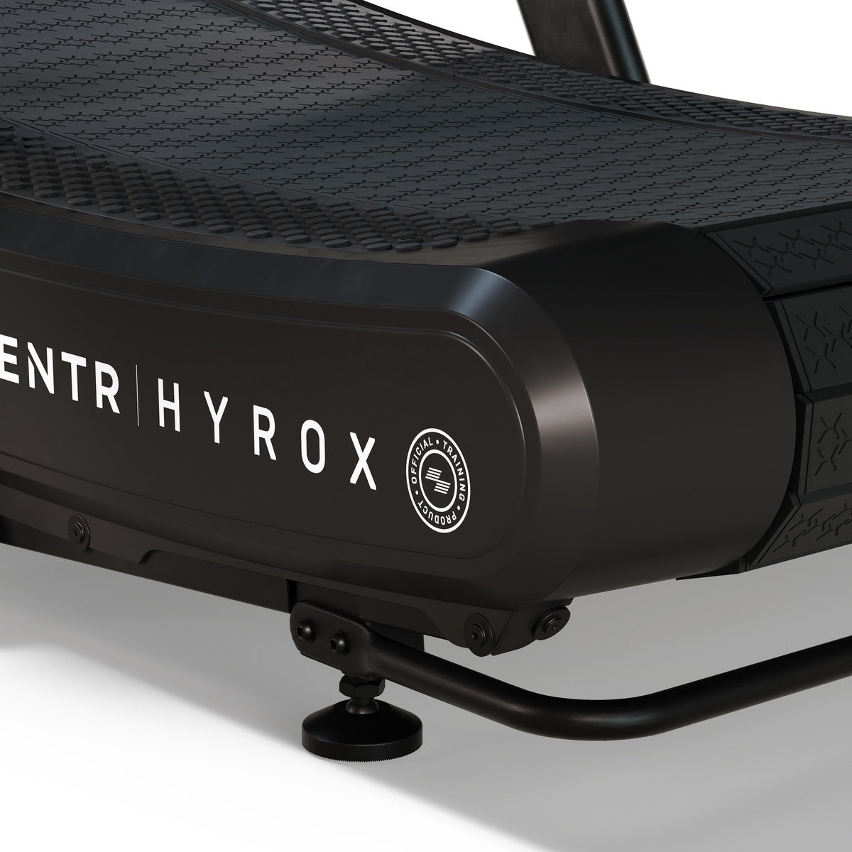 Centr x Hyrox-logo op de zijkant van de loopband