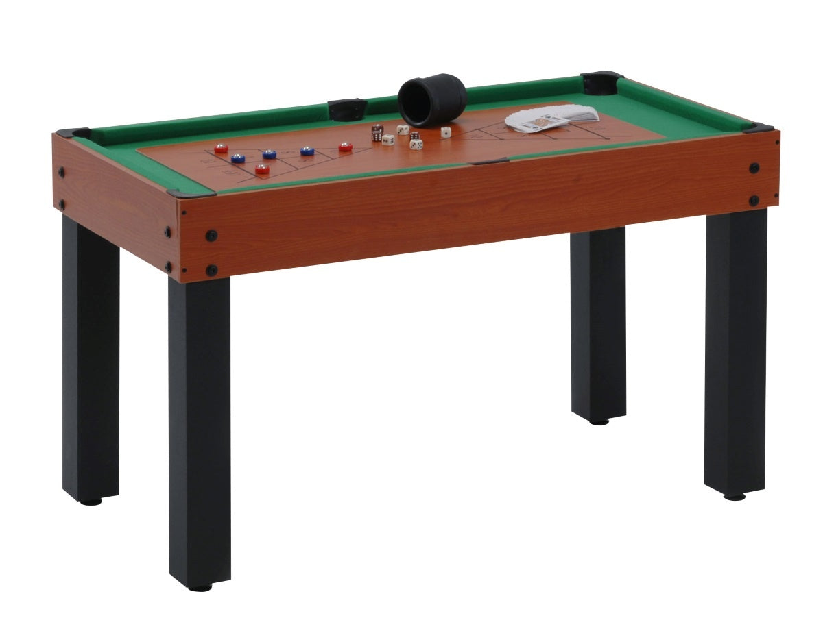 Houten speeltafel met schaakbord en schaakstukken naast een bord met speelstenen.