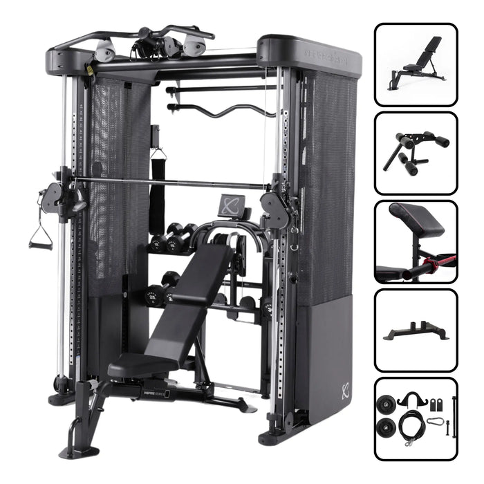 Zwart Inspire FT2 Pro-krachtstation met kabels, Smith-stang, beenrollen, accessoires en halterschijven.