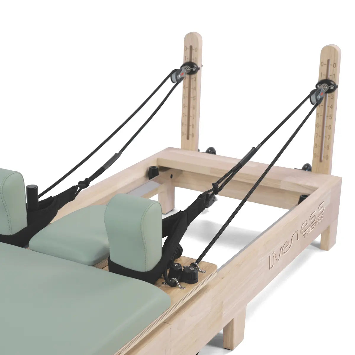 Liveness PTX 3000 Inklapbare Reformer – Eikenhout