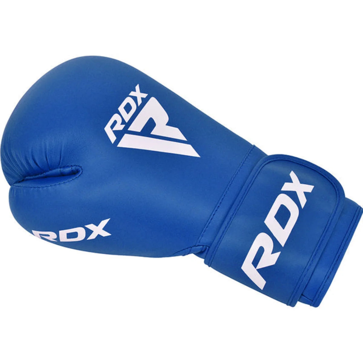 Blauwe bokshandschoen schuin van boven, met groot wit RDX-logo op de rug.