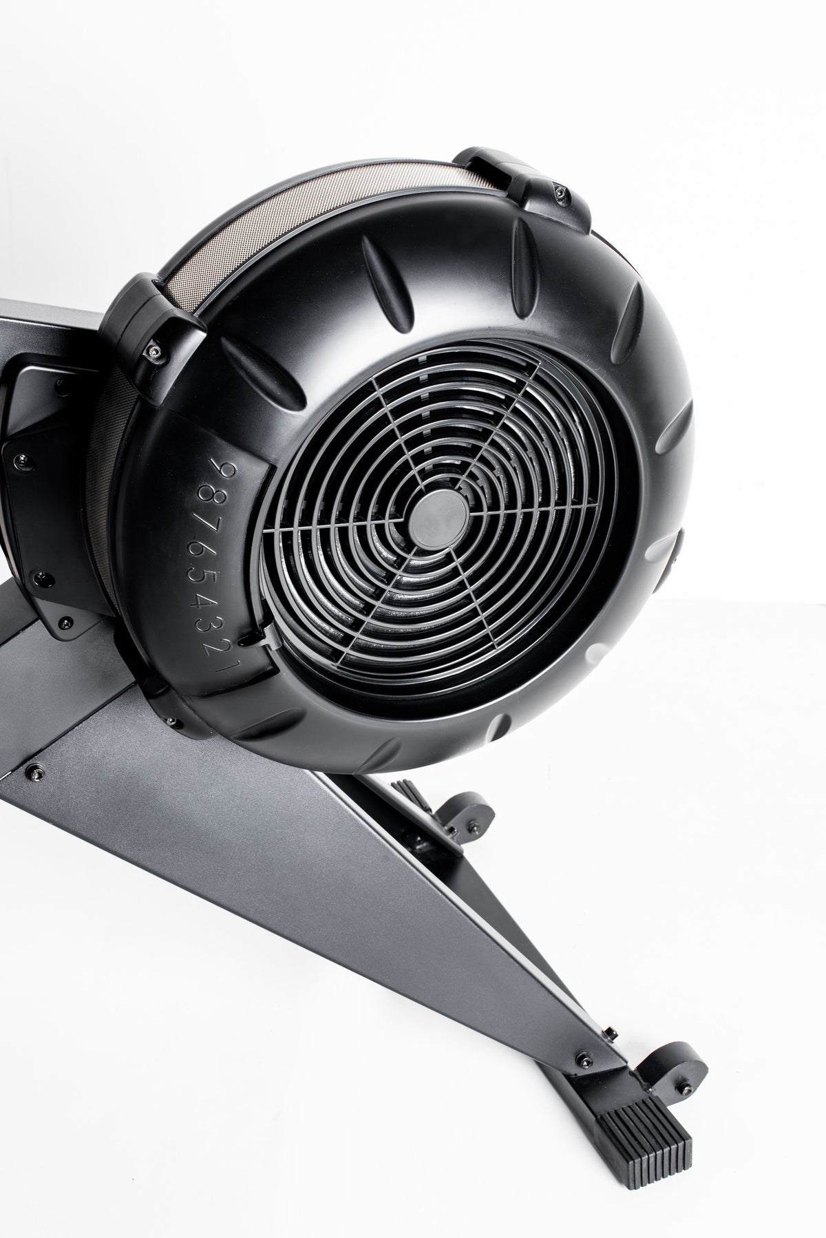 Close-up van de ventilator van de Toorx RWX AIR CROSS roeitrainer