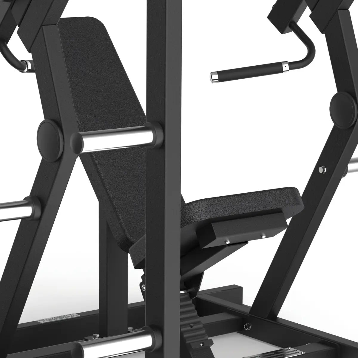Zijaanzicht van de shoulder-pressmachine met gevoerde rugsteun, zitting en handgrepen.